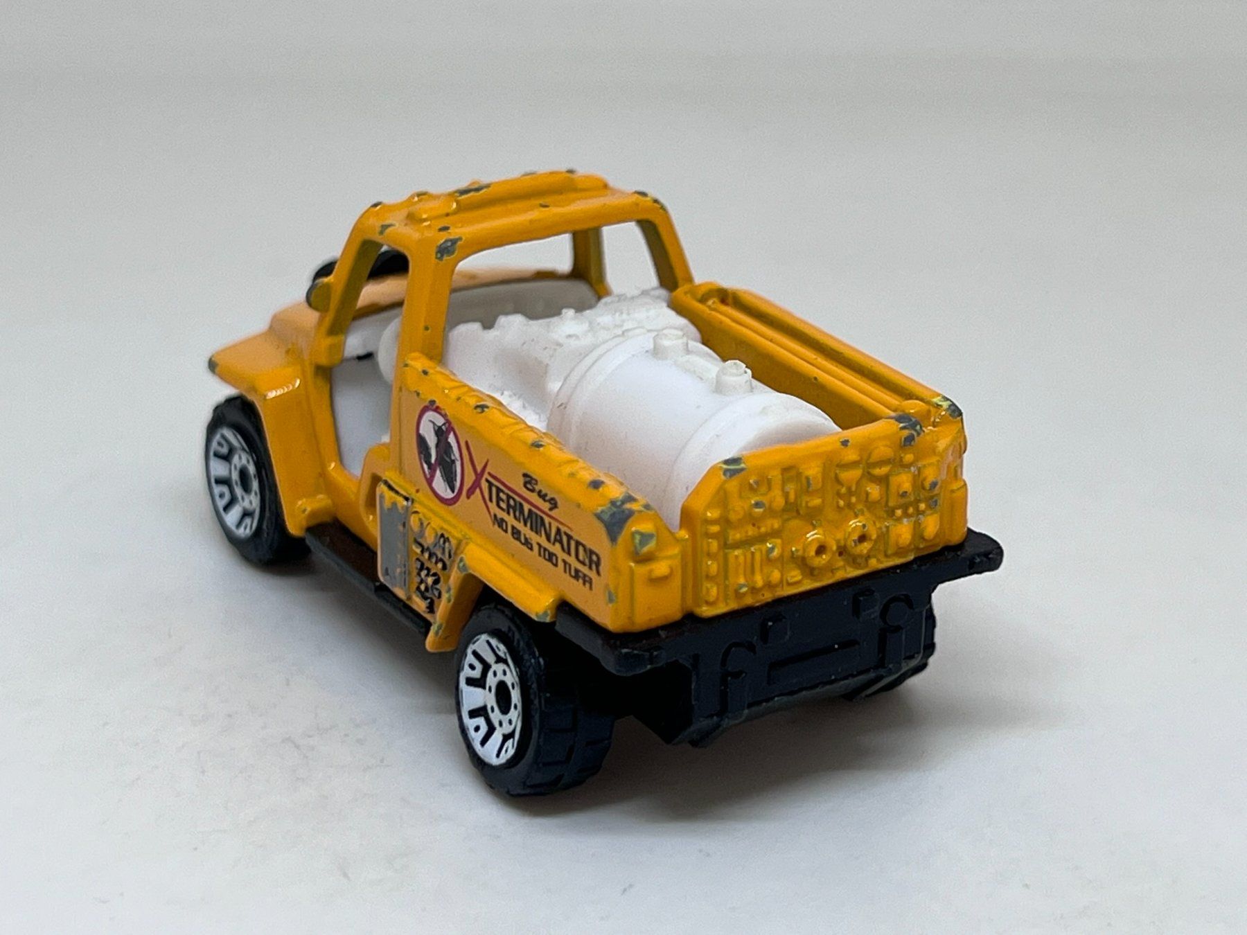 Matchbox Modellini d'auto: Matchbox Foam Fire Truck #576 – Usato da Wildegg venduto da LaaBoutique 2