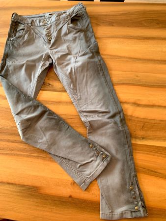 NILE Traumstück Hose Grösse XS