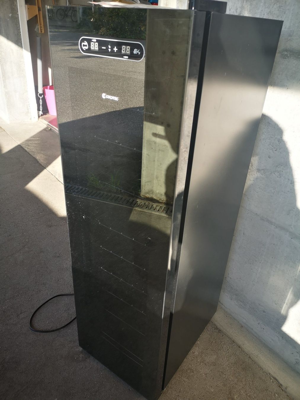 Réfrigérateurs: COLDTEC THD28 Weinkühlschrank – D'occasion à Zürich par djdiscount 5