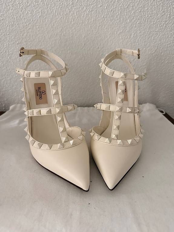 Valentino Damenschuhe: Valentino Rockstud – Gebraucht aus Aarburg von fal_ina