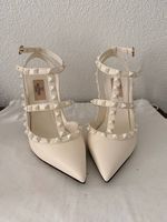 Valentino Rockstud