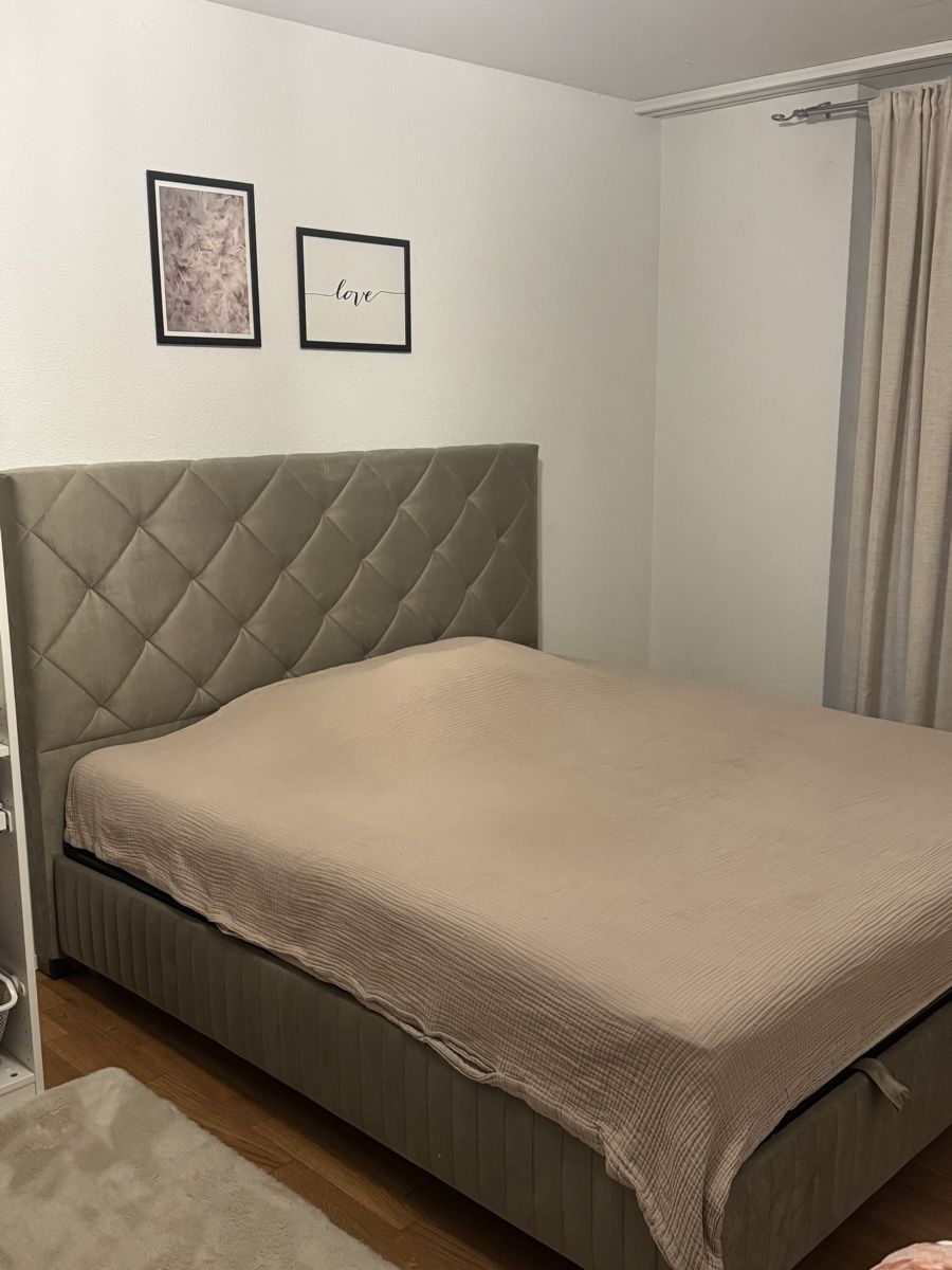 Betten: Polsterbett mit Bettkasten – Neu (gemäss Beschreibung) aus Dübendorf von Jennifer049 1