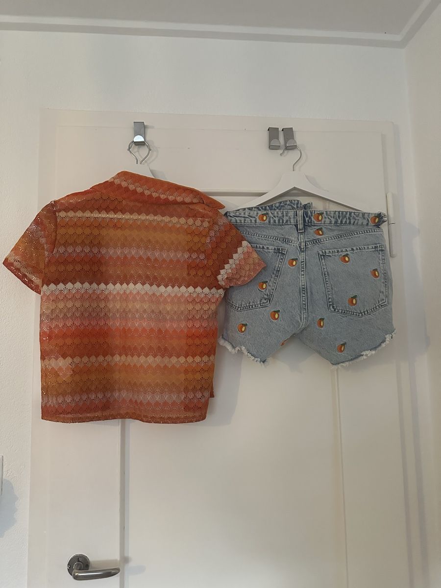 Lotti di vestiti: Bluse orange gemustert und Jeansshorts Grösse M – Nuovo (secondo la descrizione) da Grenchen venduto da kis_dh2n 1