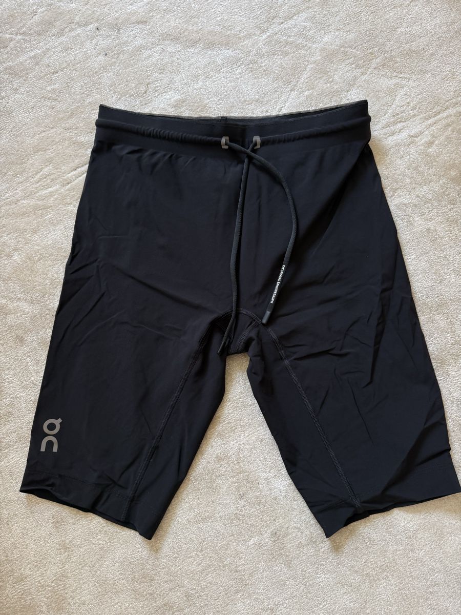 Hosen: On Race Tights (S) – Gebraucht aus Bern von Laufsport3000