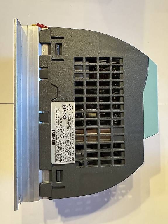 Siemens Componenti elettronici: SINAMICS G110 CPM110 Wechserichter – Usato da Lostorf venduto da her_9tzh 1