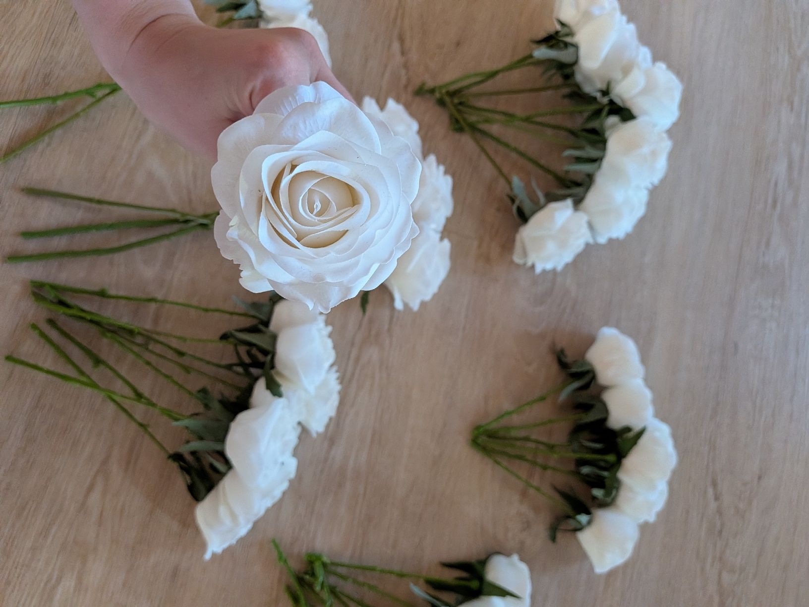 Tutte le decorazioni: Künstliche Rosen weiss – Usato da Aarau venduto da ilohe