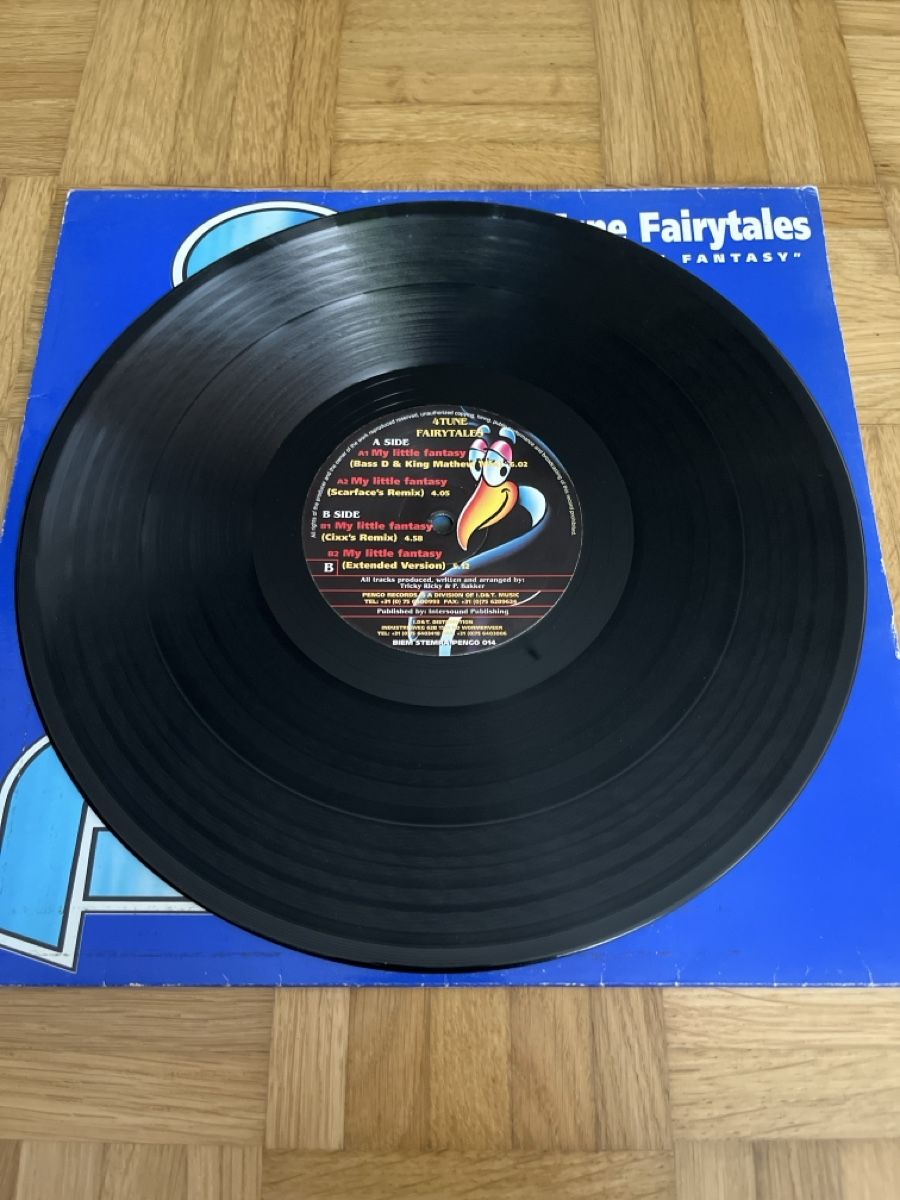 Dischi in vinile: 4 Tune Fairytales Hardcore Vinyl – Usato da Wangen b. Olten venduto da break72 2