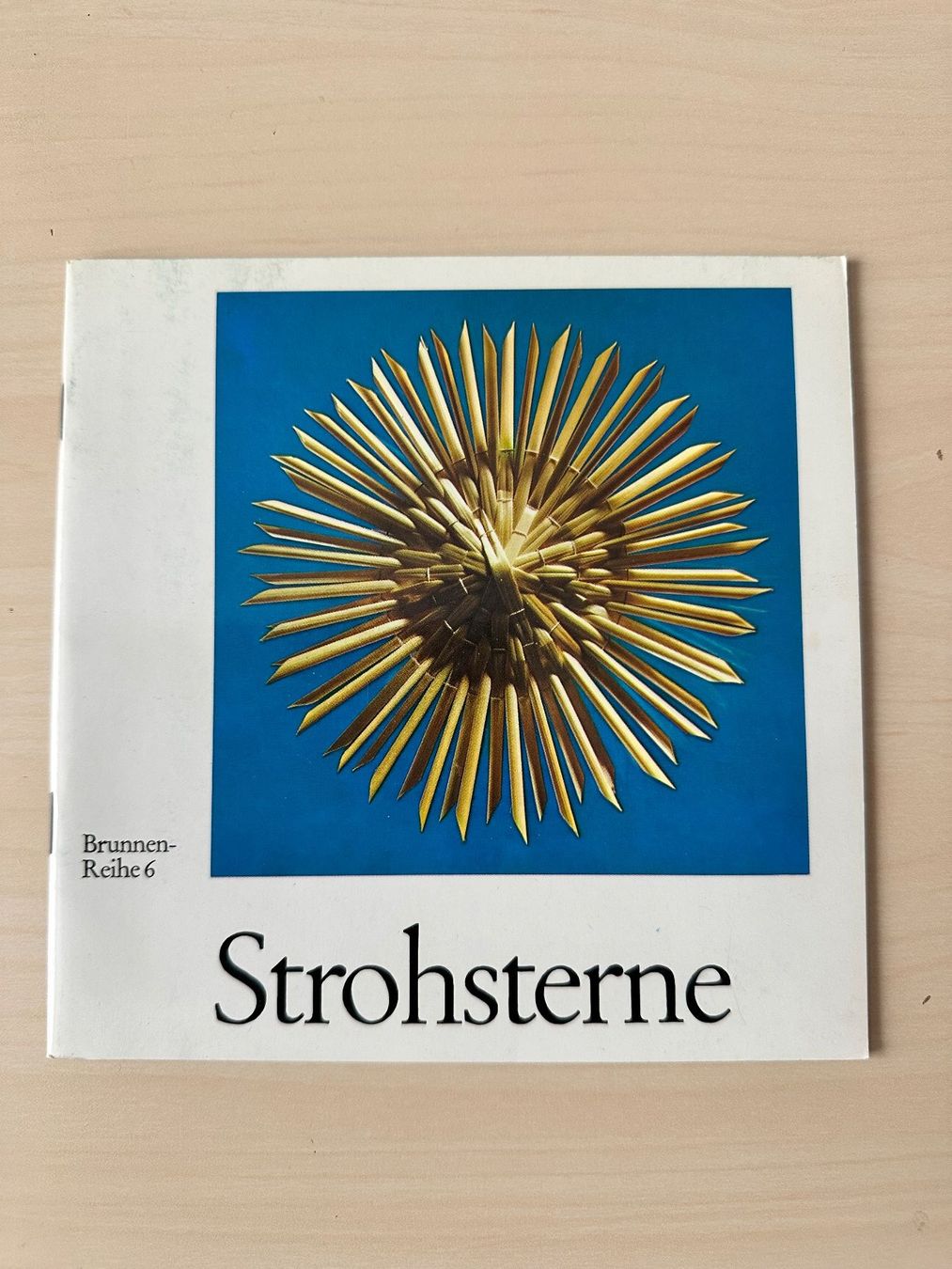 Libri: Bastelhefte, Stroh- und andere Sterne – Usato da Bülach venduto da Jubet 5