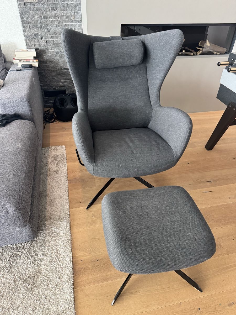 Bolia Fauteuils: Bolia Drehsessel Solo mit Hocker – D'occasion à Buchs ZH par Buehlste
