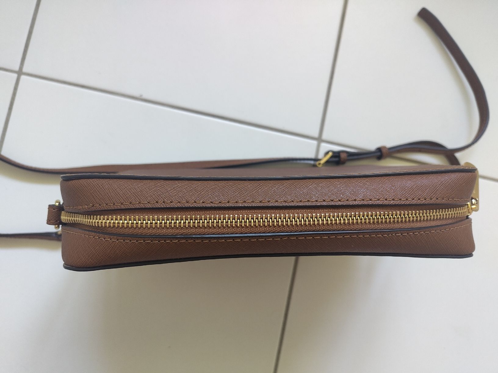 Michael Kors Borse da donna: Umhängetasche – Usato da Zürich venduto da karinwenger86 4