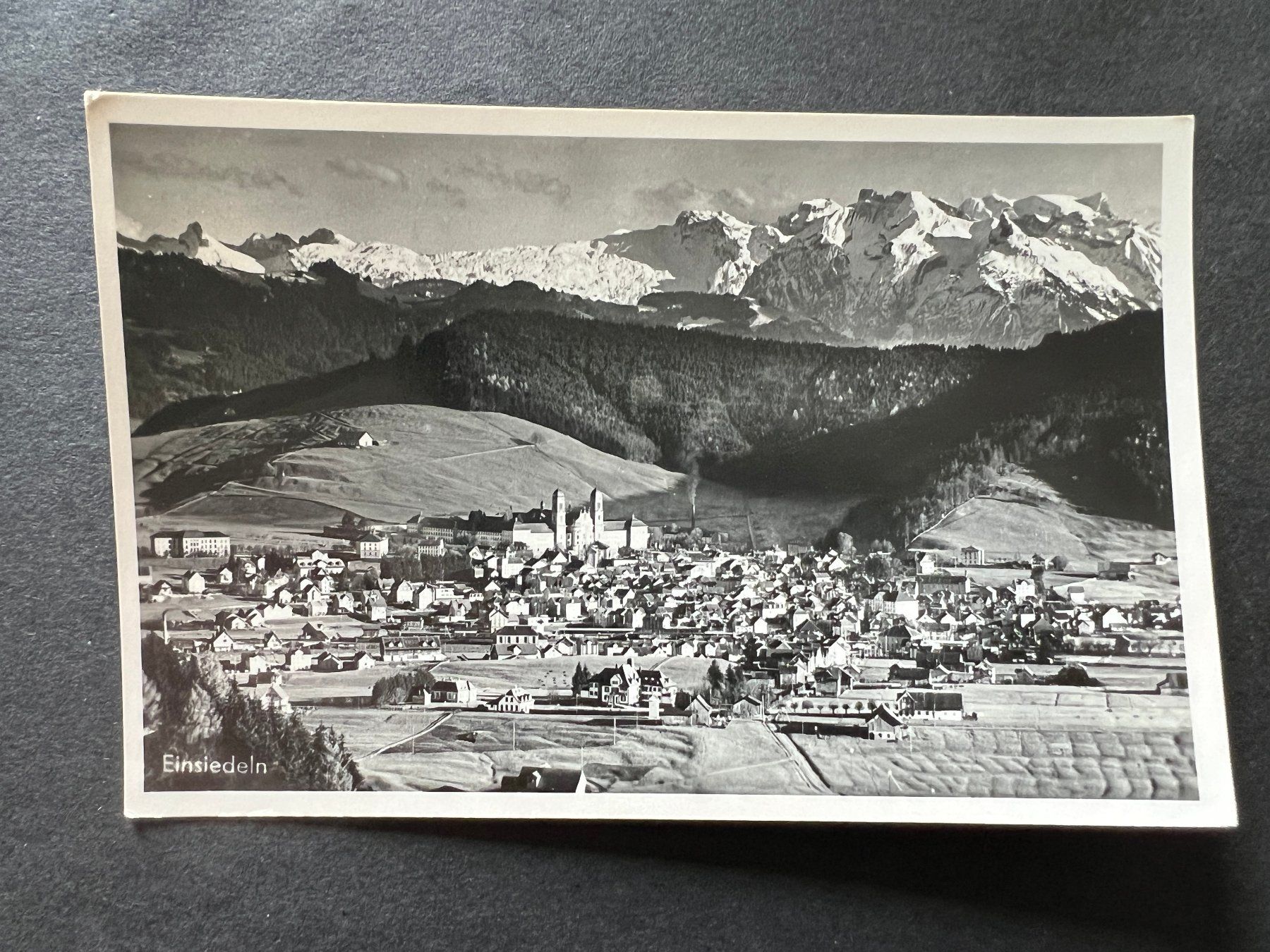 Cartoline postali: Ansichtskarte Einsiedlen 1950 (M195) – Usato da Hinwil venduto da Sidi4