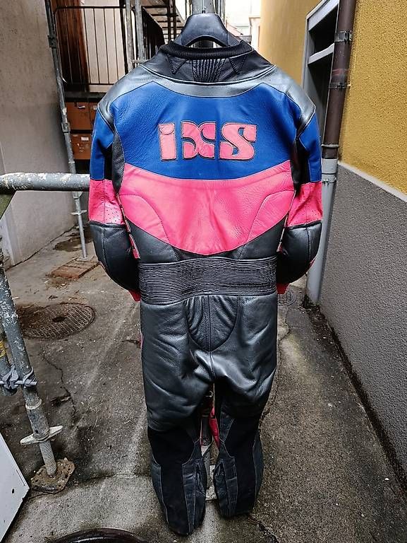 IXS Anzüge: IXS Lederkombi Grösse 54 – Gebraucht aus Arbon von Alex.G. 1