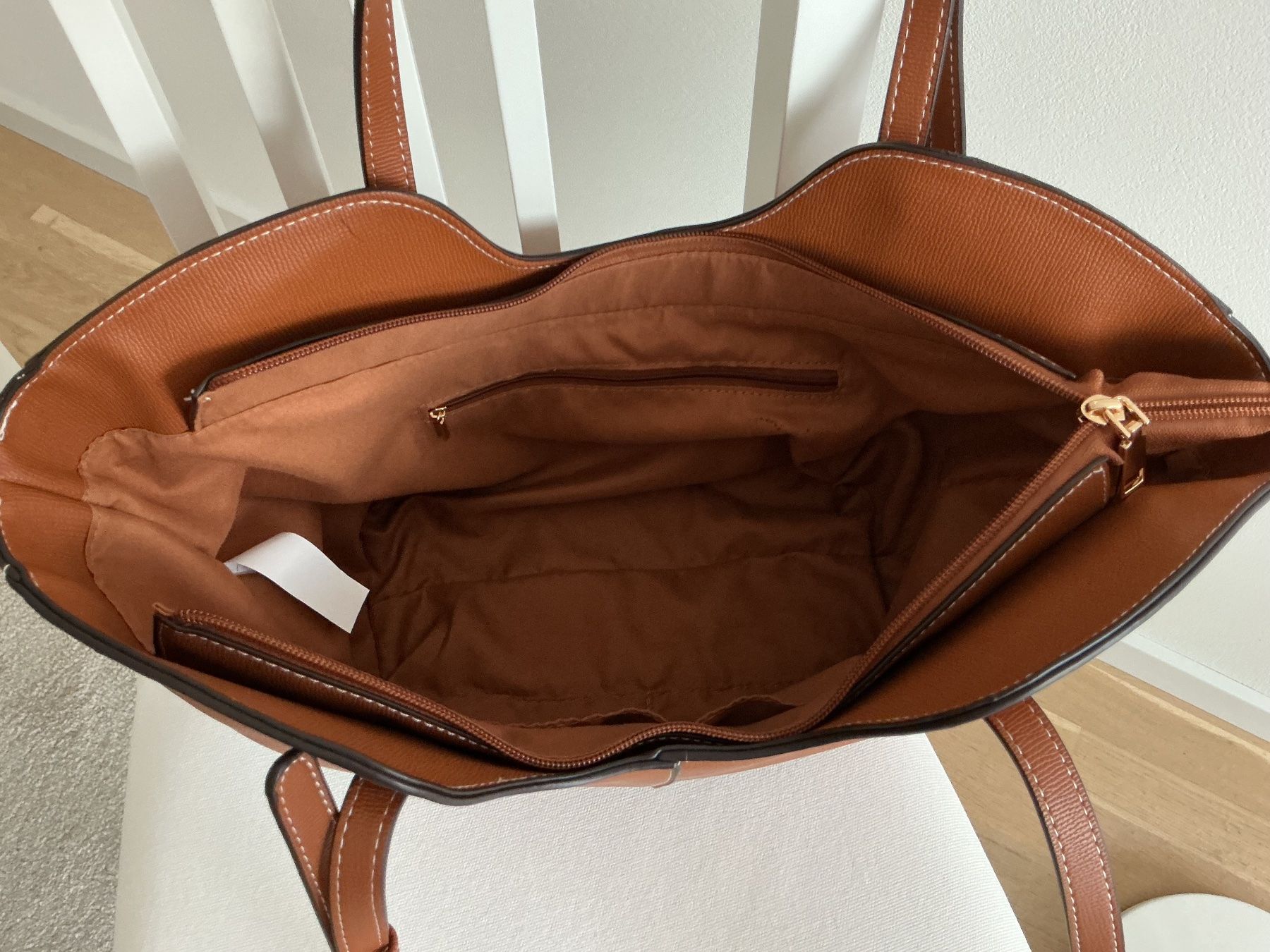 Sacs femmes: Tasche schön – D'occasion à Rudolfstetten par Foxj 2