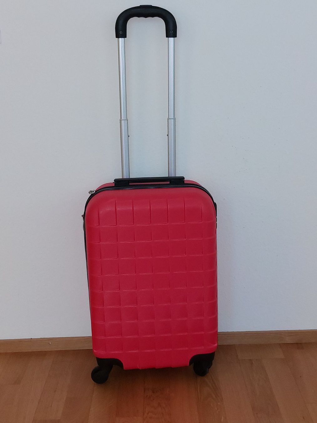 Reisekoffer: Koffer – Neu und originalverpackt aus Bern von Grabowski1
