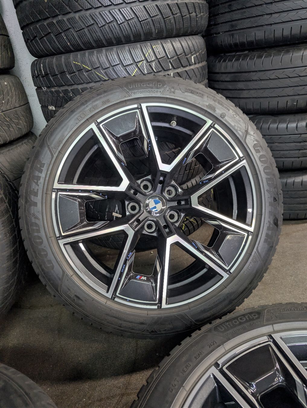 Cerchioni: BMW Felgen  – Nuovo (secondo la descrizione) da Dürrenäsch venduto da Pneu-Idris 3