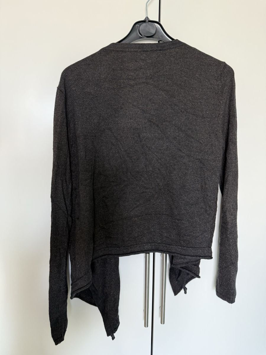Kookai Jacken: Kookai Strickjacke, anthrazit glänzend Grösse 3, Herbst-Look – Gebraucht aus Olten von smashbox 1