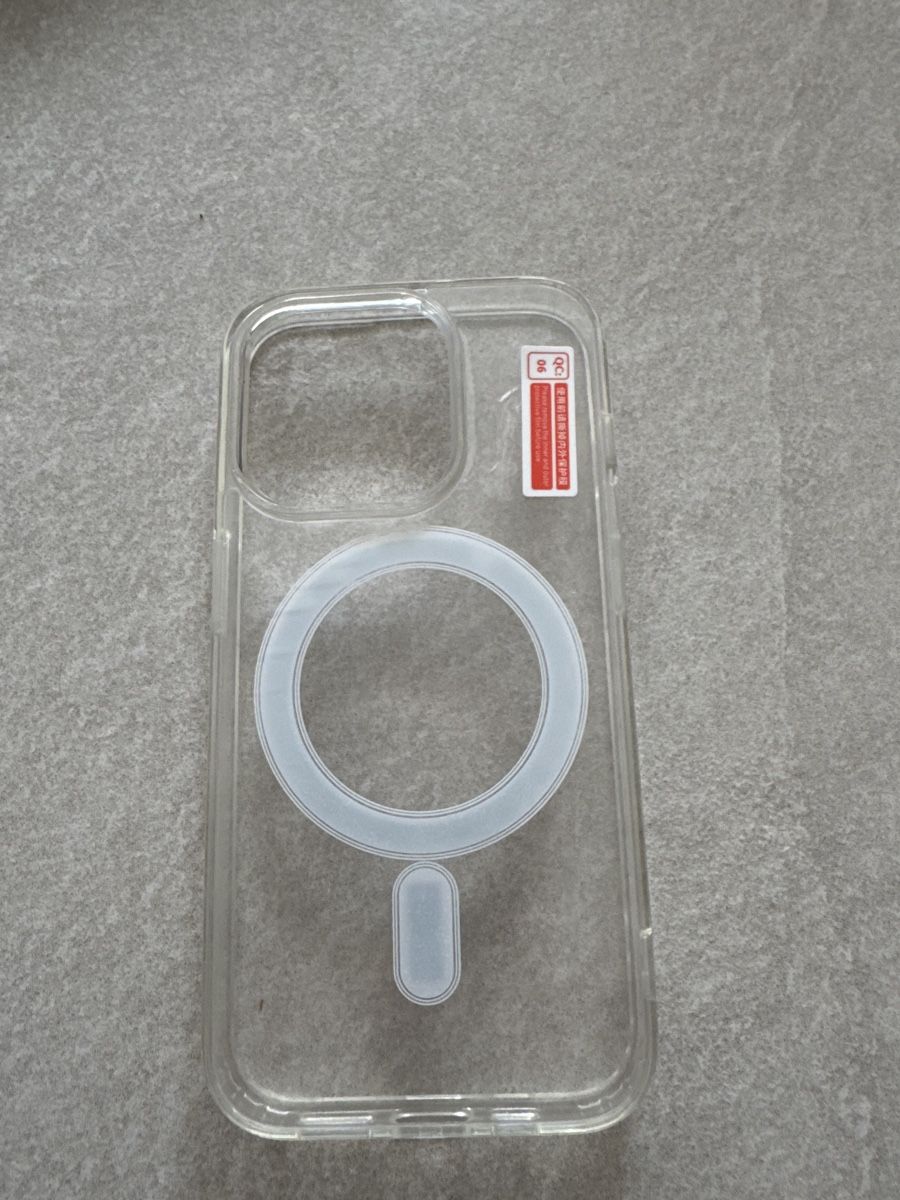 Apple Cover & Protezioni schermo: Cover iPhone 15 pro – Nuovo e nell'imballaggio originale da Buttikon SZ venduto da alf_g6sd