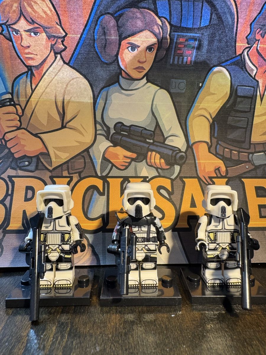 Star Wars Statuette: Star Wars Scout Trooper Commander + 2x Scouts Lego-Komp. – Nuovo (secondo la descrizione) da Zufikon venduto da BrickSales