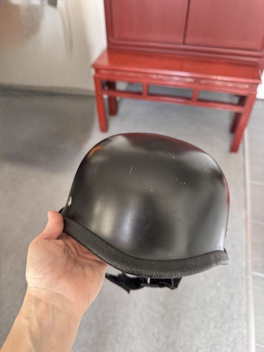Caschi & visiere: Motorradhelm Halbschale schwarz gebraucht – Usato da Adliswil venduto da Bellezza06 3