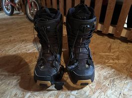Snowboard Schuhe