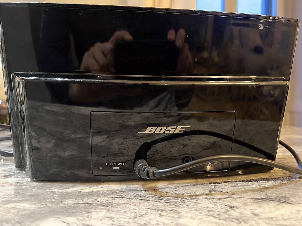 Docking station: BOSE SoundDock Iphone/Ipad/Ipod – Usato da Genève venduto da Lakeland98 2