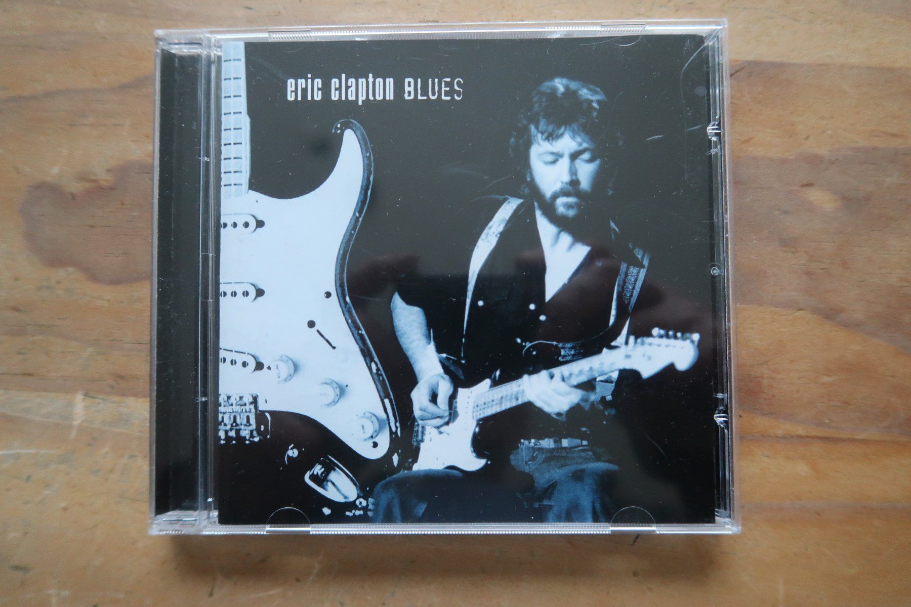 CD: ERIC CLAPTON - BLUES -  CD – Usato da Basel venduto da Patiscat