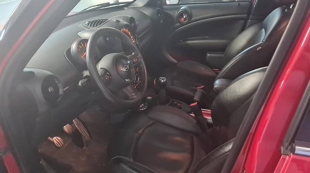 Automobili: Mini Countryman SD ALL4 Snowhill  – Usato da Villars-Ste-Croix venduto da Vulcano79 3