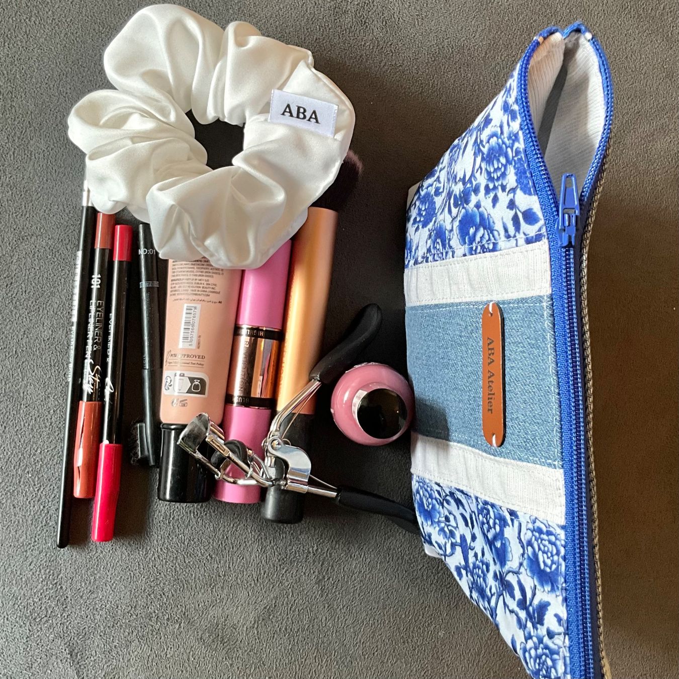 Custodie per cosmetici: Moderne Patchwork - Kosmetiktasche - Handmade - Neu! – Nuovo e nell'imballaggio originale da Vals venduto da ABA-Atelier 4