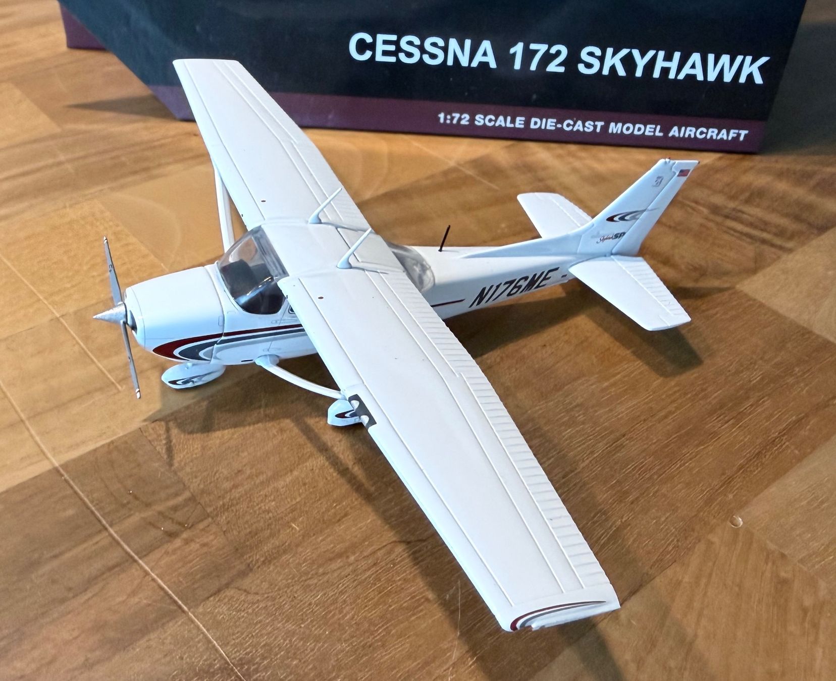 Cessna Kit di modellismo & Modellini statici: Cessna 172 - 1/72 Metallmodell - Gemini – Nuovo (secondo la descrizione) da Winterthur venduto da mtburkhard 1