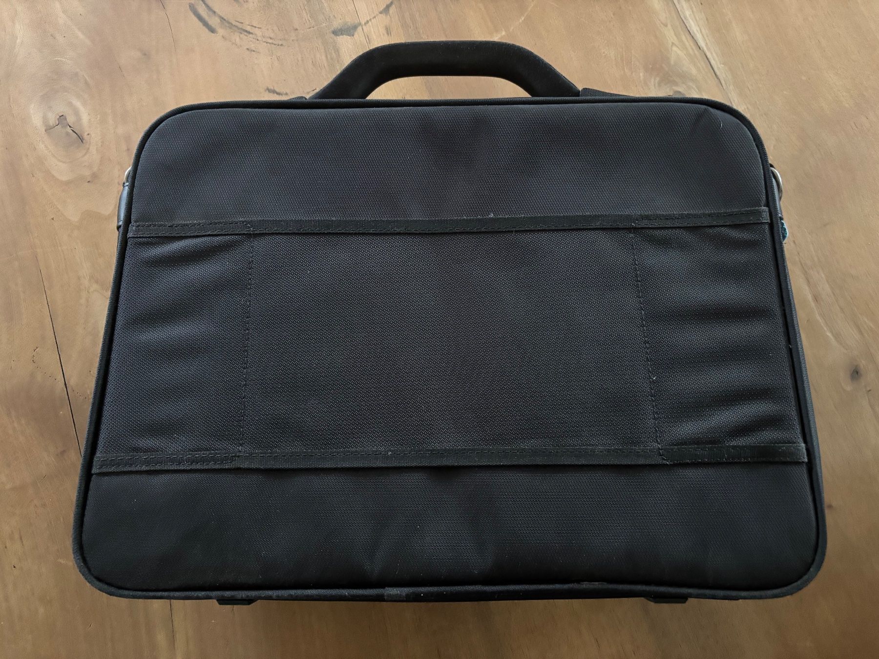 Samsonite Taschen: Laptop Tasche Samsonite Black 43x31x9cm – Neu (gemäss Beschreibung) aus Zürich von Peter_Schmitt 2