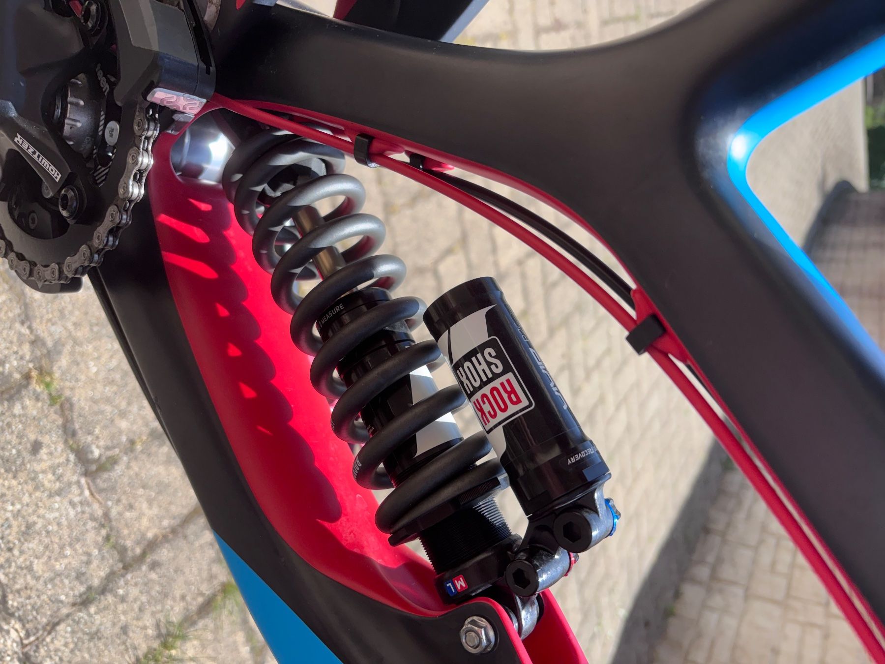 Biciclette: VTT descente Devinci L bon état – Usato da St-Sulpice NE venduto da dyl_2ctt 5
