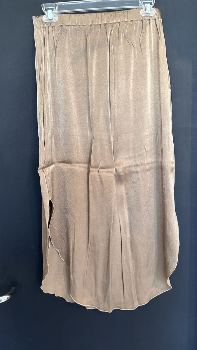 Lotti di vestiti: SoSue - Elegantes Set, Rock mit Bluse, Grösse M+L,Top – Usato da Neftenbach venduto da panam4 3