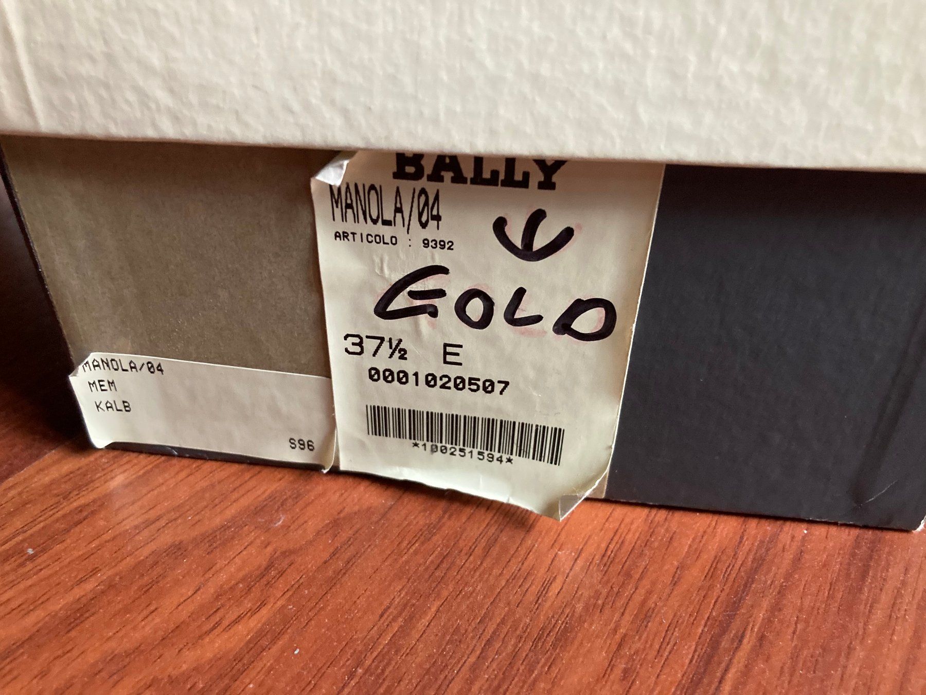 Bally Damenschuhe: Bally Loafer Damen gold mit Original-Box – Gebraucht aus Unterseen von amj_zz7j 2
