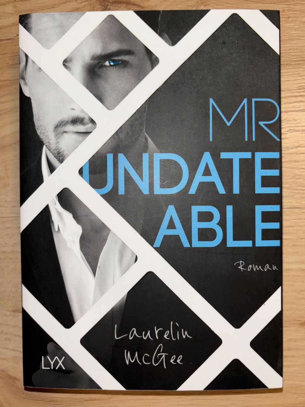 Libri: Buch Mister undateable von Laurelin McGee – Usato da Niederönz venduto da deb_tyz9