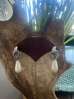 Elegante Ohrringe mit Perlenanhänger