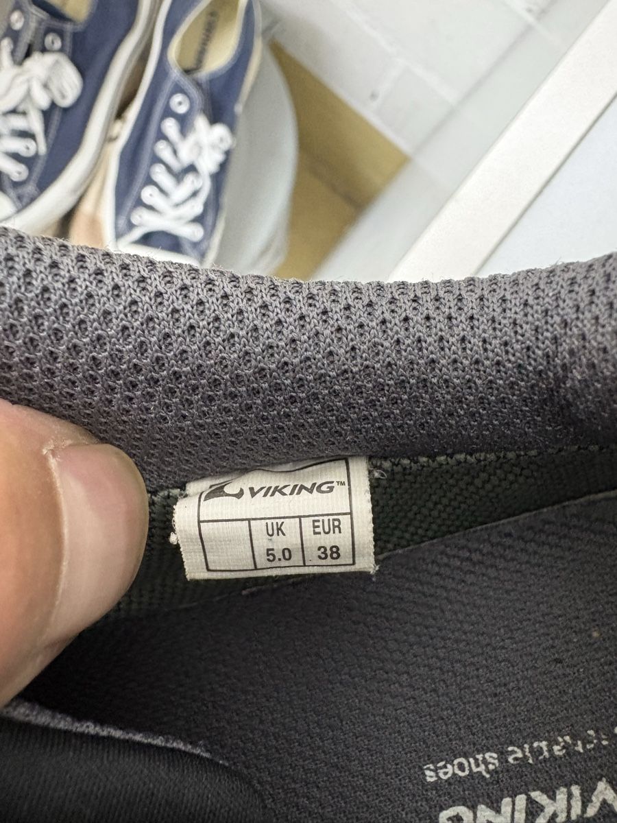 Viking Scarpe da uomo: Viking Gore-Tex Schuhe Kinder Grösse 38 Grau – Usato da Thun venduto da jeff070 5