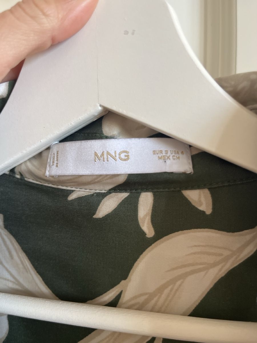 Mango Camicette: MNG Bluse, Grösse S, Grün mit Blumenmuster – Usato da Riehen venduto da SalomeTramer 1