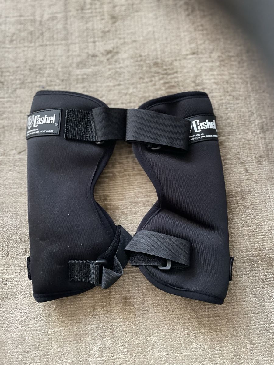 Stinchiere & Fasciature: Pferdegamaschen Stall Sore Boots Gr. L, – Nuovo e nell'imballaggio originale da Bern venduto da roa80