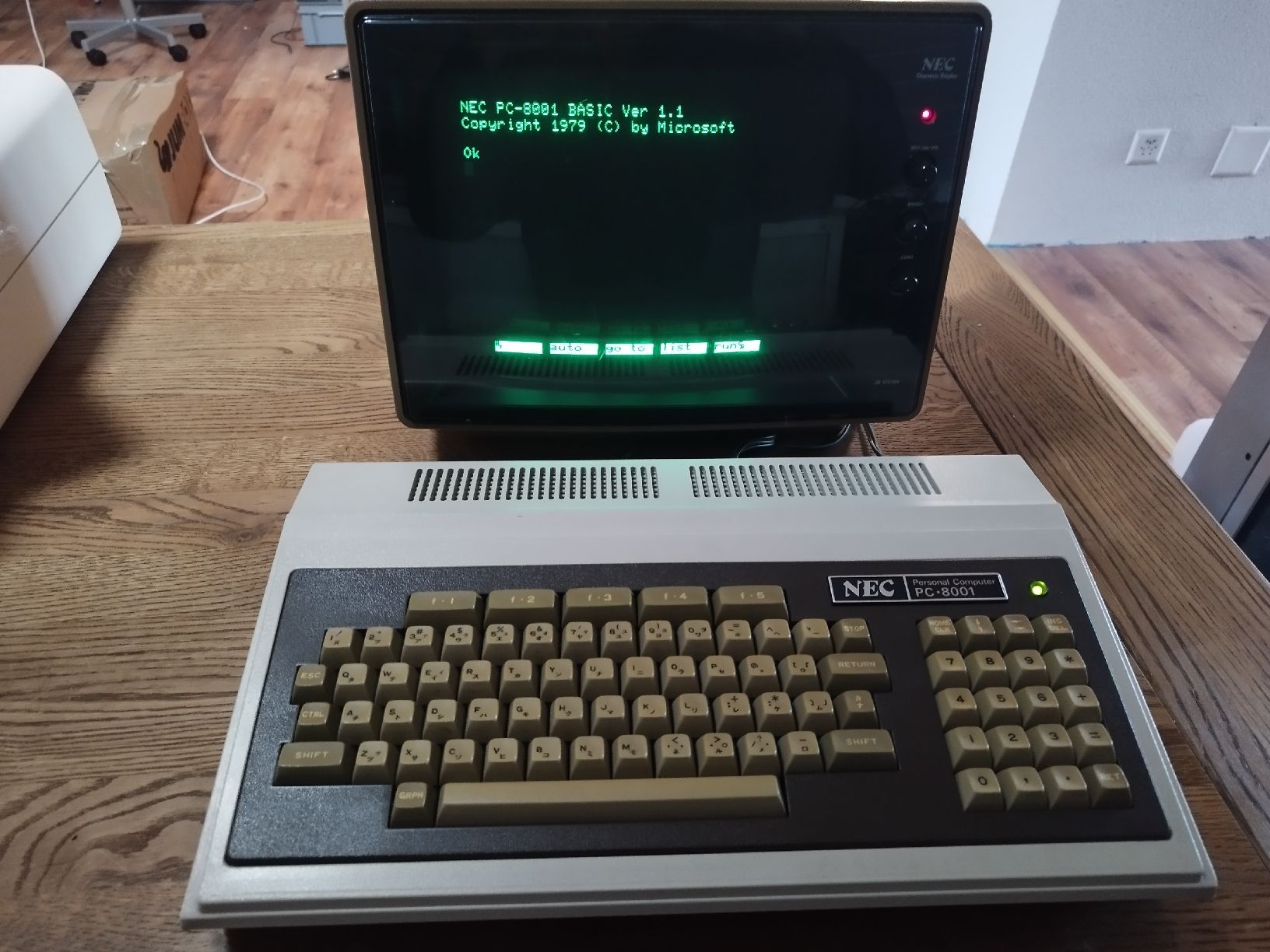 PC: NEC PC-8001 + CRT – Usato da Domdidier venduto da look80486