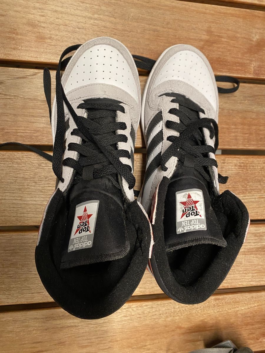 Adidas Scarpe da donna: Adidas Schuhe Grösse 41 1/3 – Nuovo e nell'imballaggio originale da Oberrieden venduto da sumbus 2