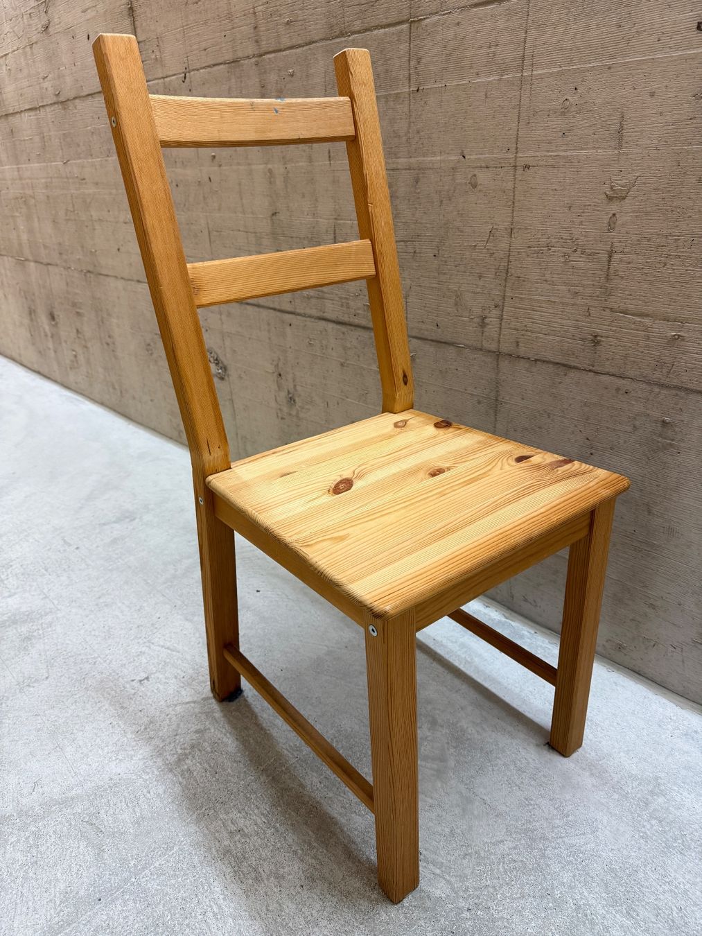 Ikea Sedie: Stuhl aus Holz – Usato da Zürich venduto da Aphoria 1