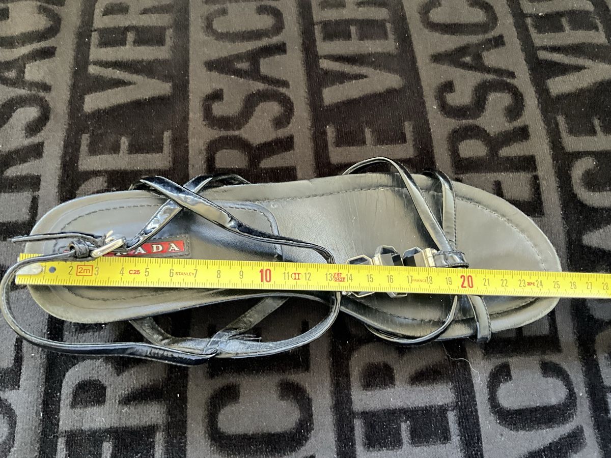 Prada Scarpe da donna: Schwarze Prada Sandalen Gr. 38 – Usato da Zürich venduto da thovala 3