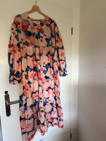 ARMEDANGELS Sommerkleid Blümchen Print Gr. M neuwertig (56)