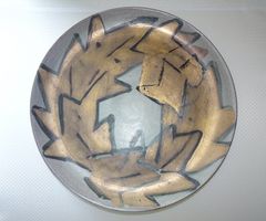 Assiette décorative en céramique, tons or et gris
