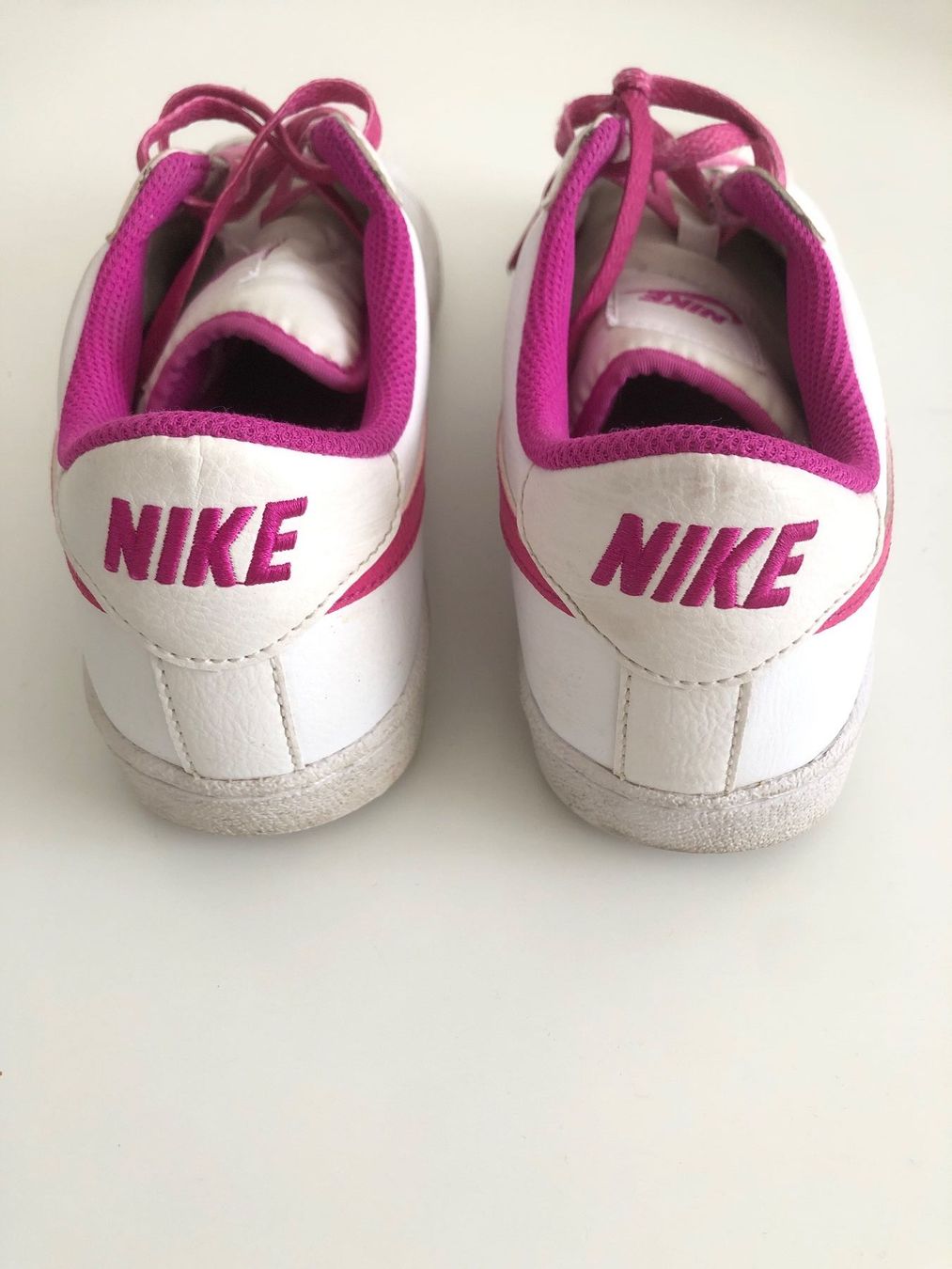 Nike Scarpe da donna: Nike Sneaker Gr 38.5 – Usato da Egg b. Zürich venduto da egg2665 1