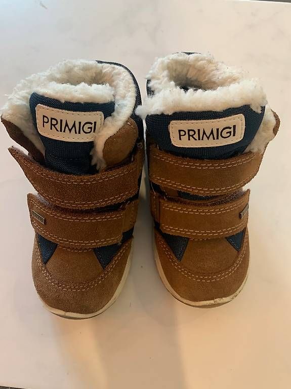 Scarpe per ragazzi: Primigi Winterschuh Gr. 24 – Usato da Hochdorf venduto da Leccesina