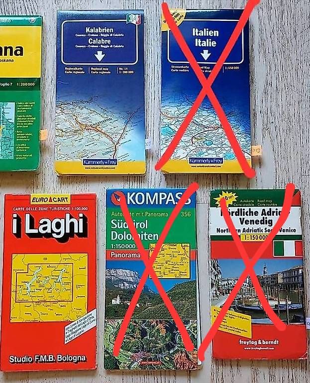 Cartine & Atlanti: Strassenkarten Italien pro Stk – Usato da Uetendorf venduto da Neuenberg 1