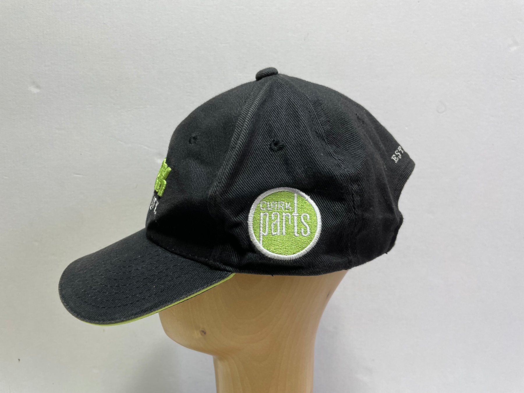 Copricapi, berretti & cappellini: Vintage Y2K Cap Clarks Forklift Kappe – Usato da Zürich venduto da le_souk 1