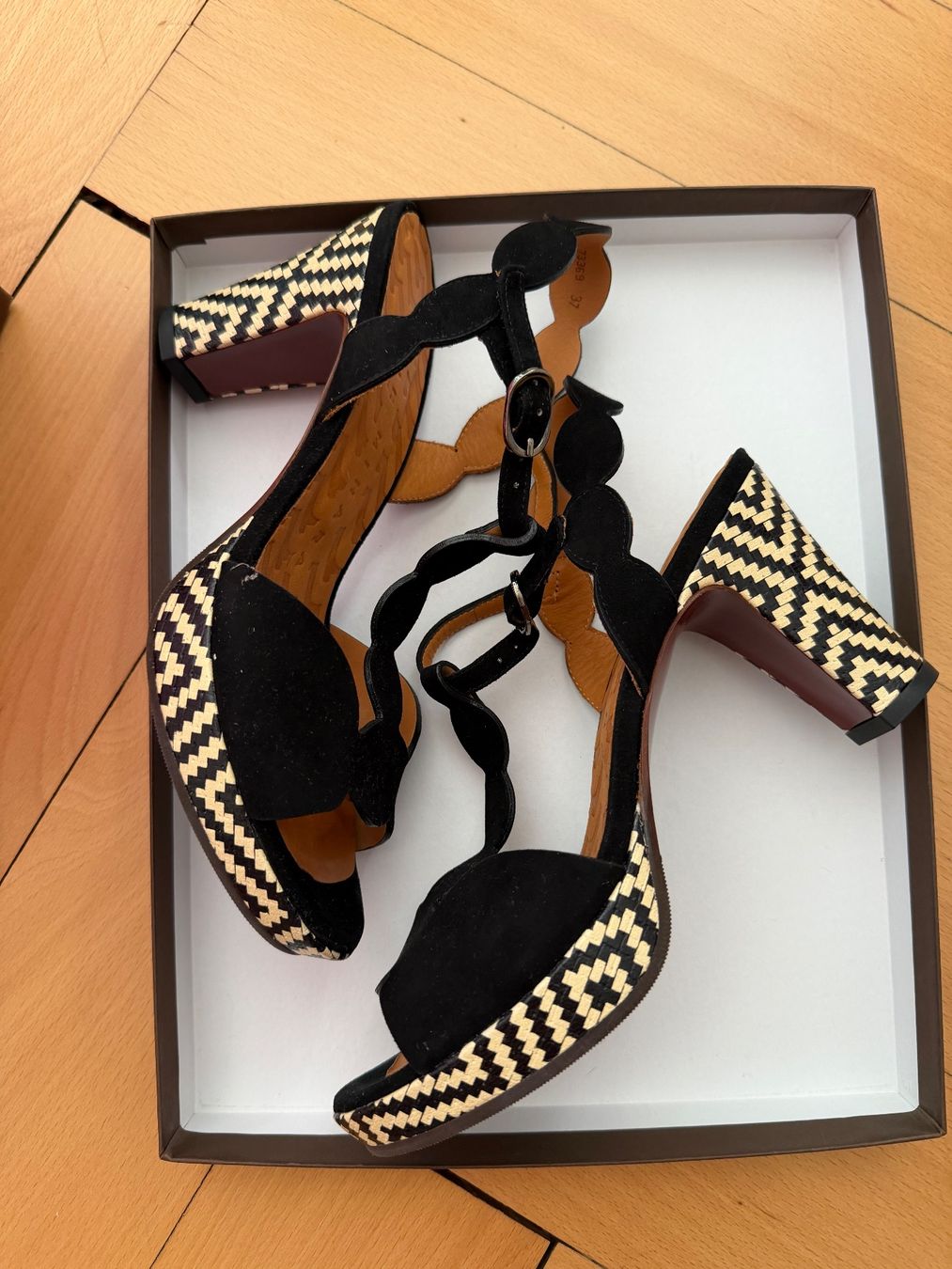 Chie Mihara Damenschuhe: Sandalen Elden von Chie Mihara 37 – Neu (gemäss Beschreibung) aus Bern von Kitttykat 1
