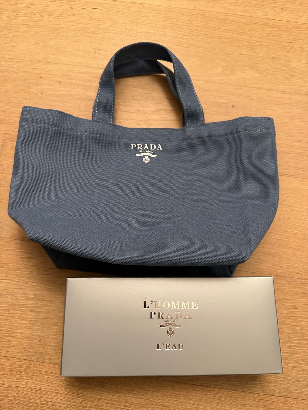 Borse: Prada Stoff Tasche – Nuovo e nell'imballaggio originale da Steinmaur venduto da regenbogen052 1